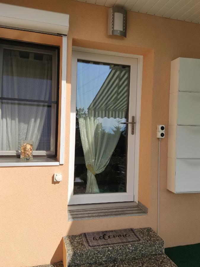 Joli Studio Avec Terrasse Et Vue Exclusivement Pour Non Fumeurs Belmont-sur-Lausanne Ngoại thất bức ảnh